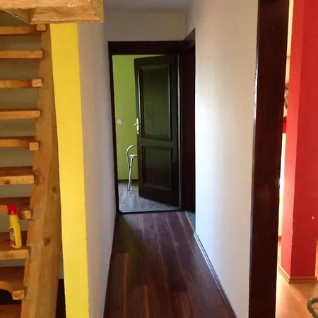 Queens Bed With Private Balcony Ostanak kod kuće